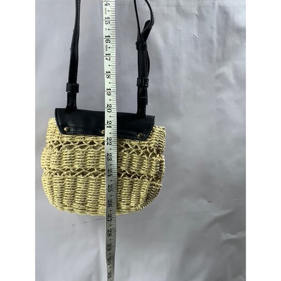 A NEW DAY Women's Black-Tan Straw Flap Snap Button Shoulder Cross-Body Bag - Picture 8 of 14